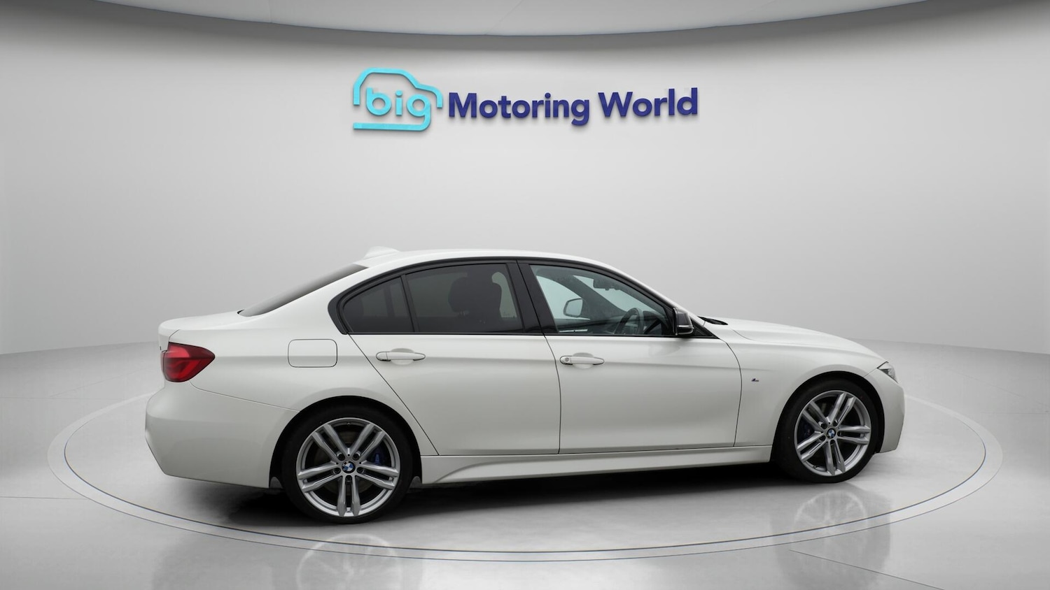 Used BMW 3 Series 2018 for sale - 76538011: Photo 9