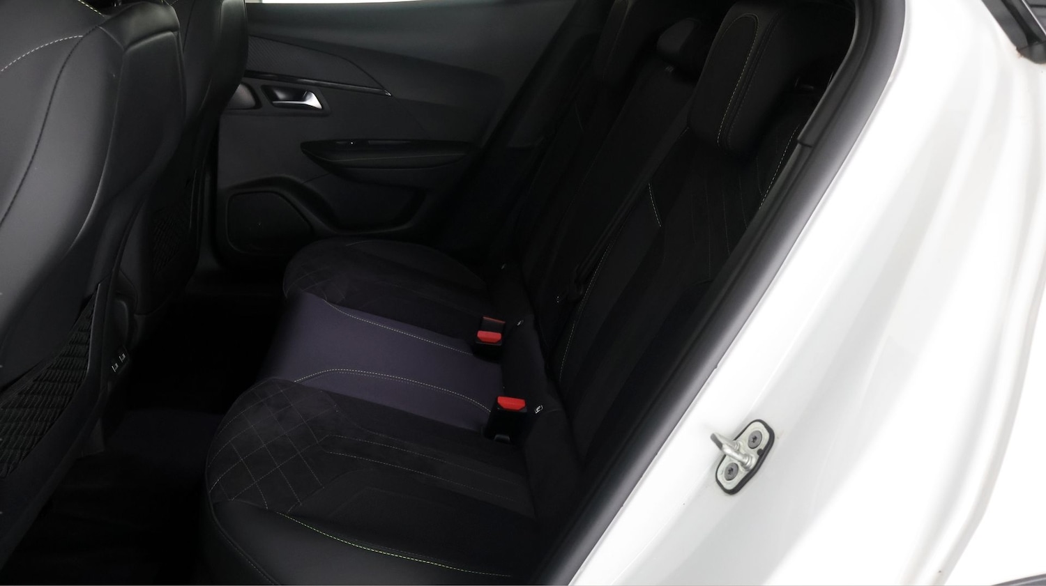 Used Peugeot 2008 2023 for sale - 77729195: Photo 15