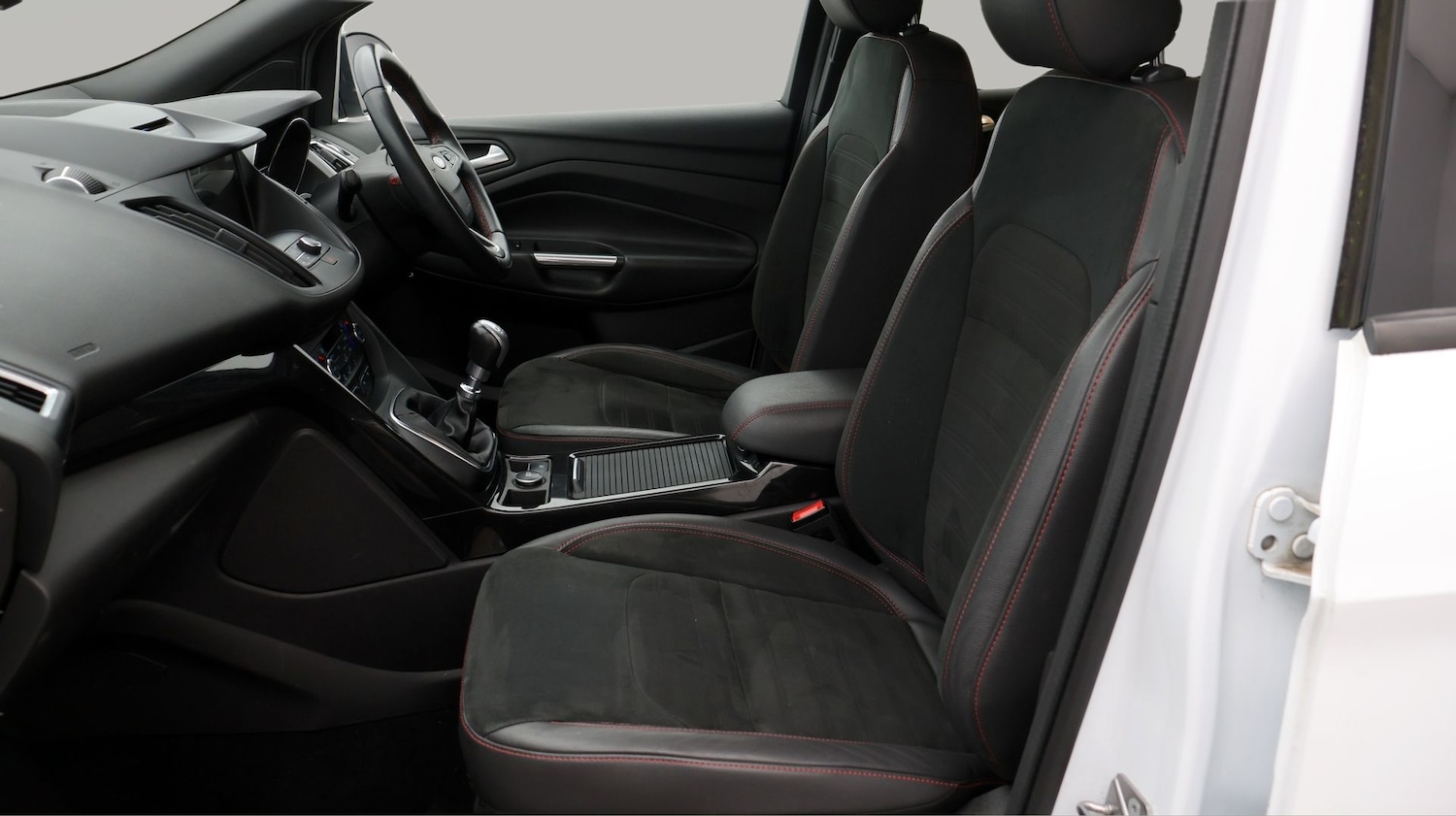 Used Ford Kuga 2018 for sale - 77681610: Photo 14