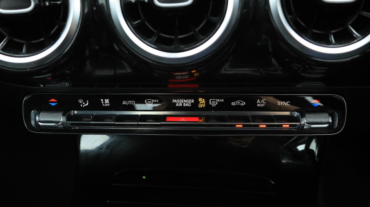 Used Mercedes-Benz A-Class 2018 for sale - 76199716: Photo 13
