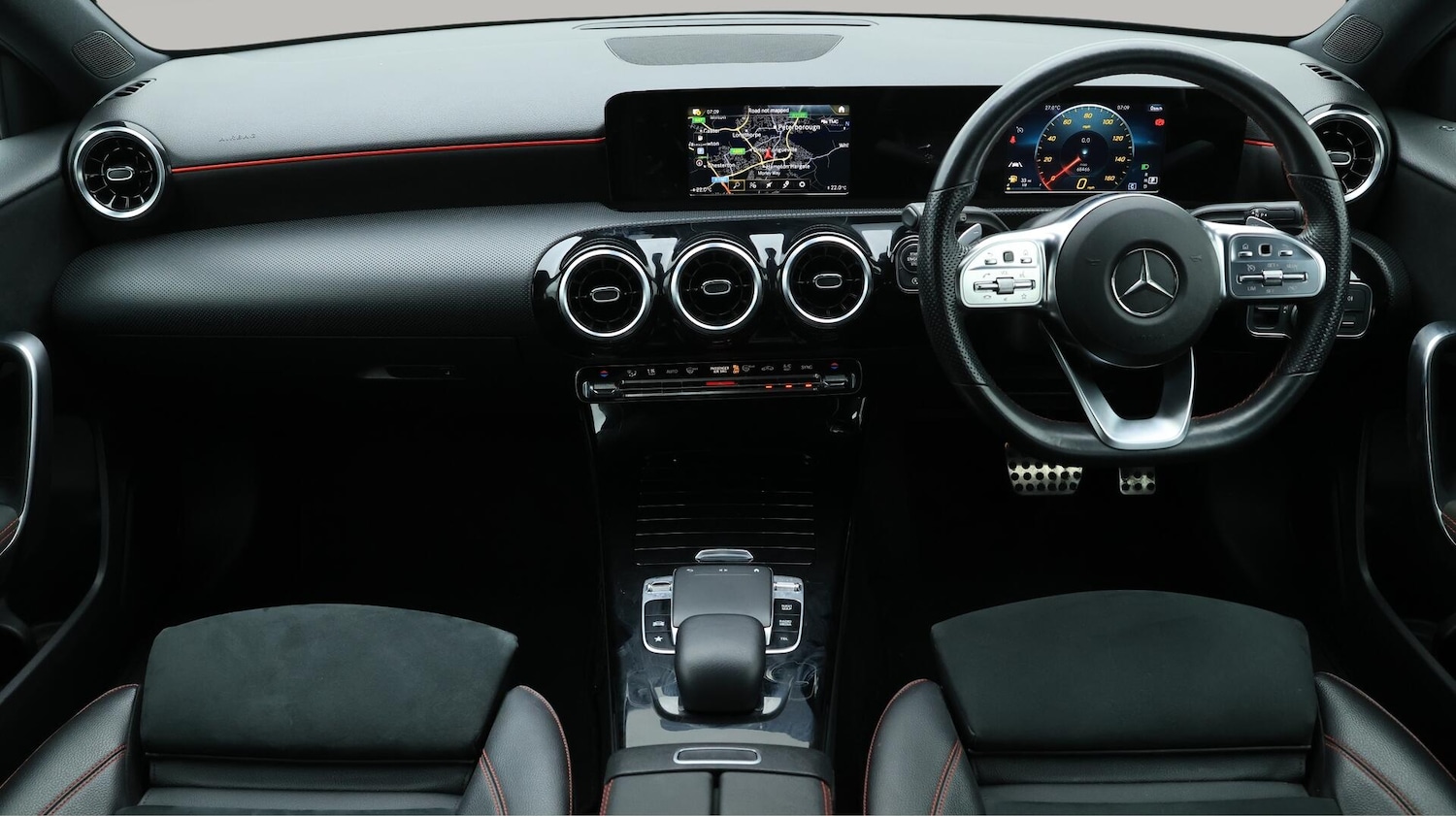 Used Mercedes-Benz A-Class 2018 for sale - 76199716: Photo 14