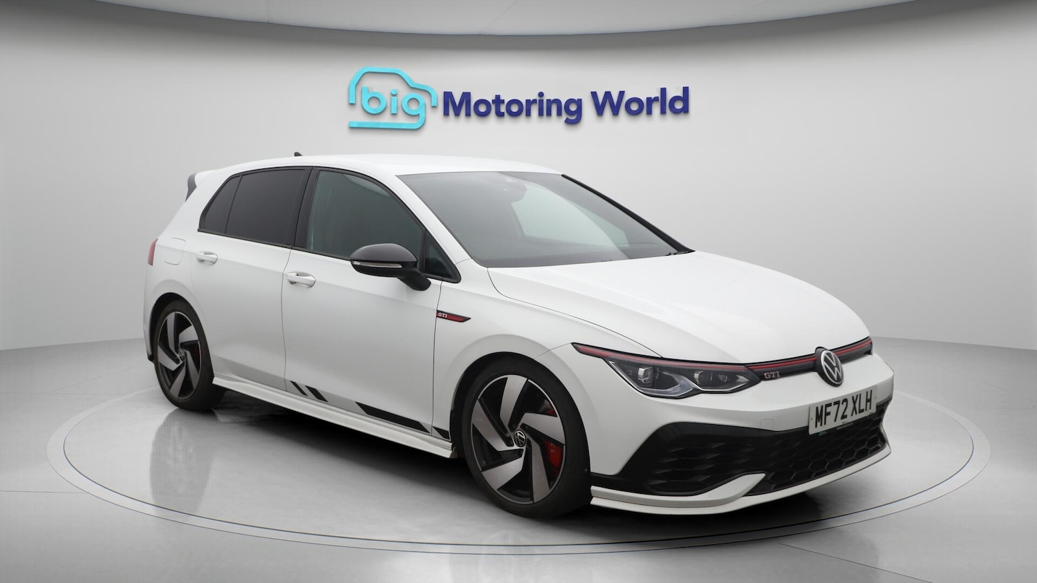 Used Volkswagen Golf 2022 for sale - 76200502: Photo 2