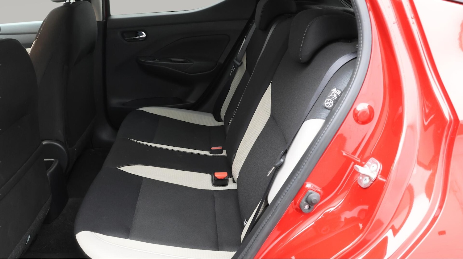 Used Nissan Micra 2022 for sale - 76572689: Photo 17