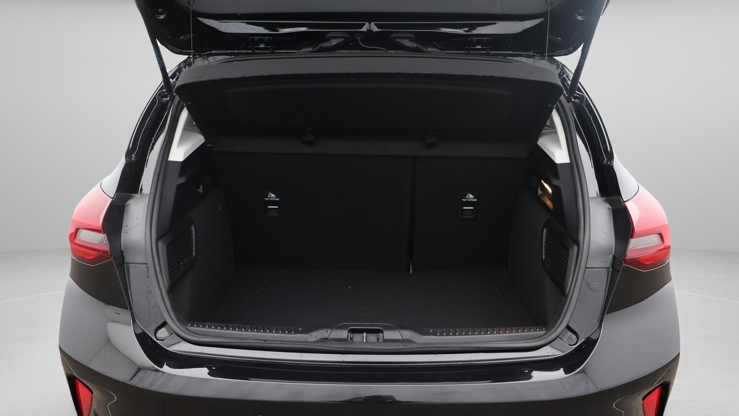 Used Ford Focus 2023 for sale - 76498656: Photo 18