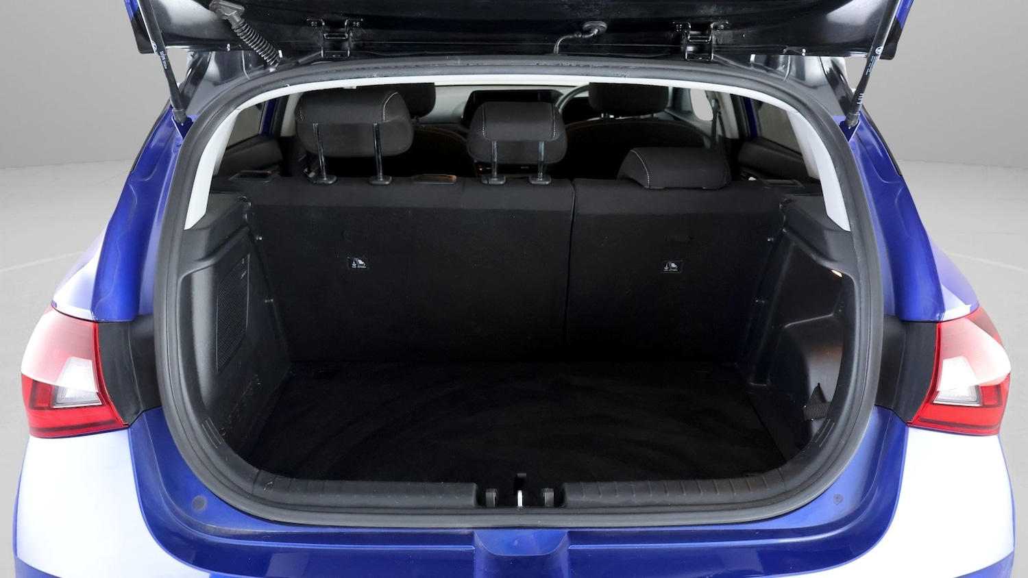 Used Hyundai i20 2023 for sale - 78042196: Photo 16