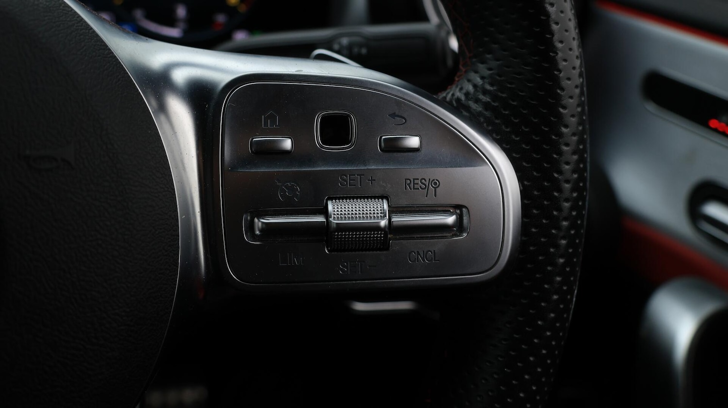 Used Mercedes-Benz CLA 2020 for sale - 76123069: Photo 26