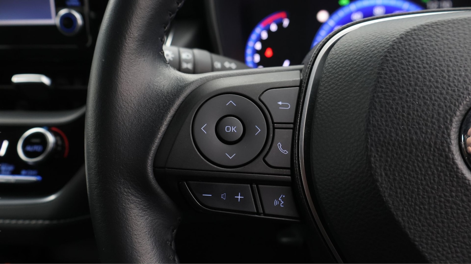 Used Toyota Corolla 2022 for sale - 77370915: Photo 24