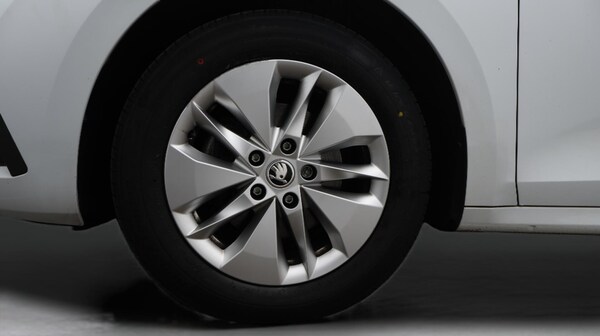 Used Skoda Octavia 2022 for sale - 76190000: Photo 19