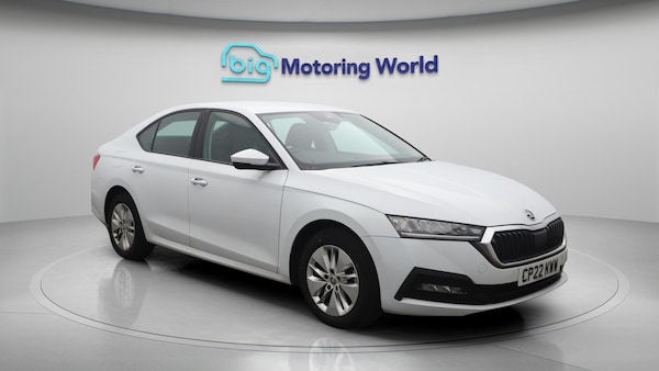 Used Skoda Octavia 2022 for sale - 76190000: Photo 2