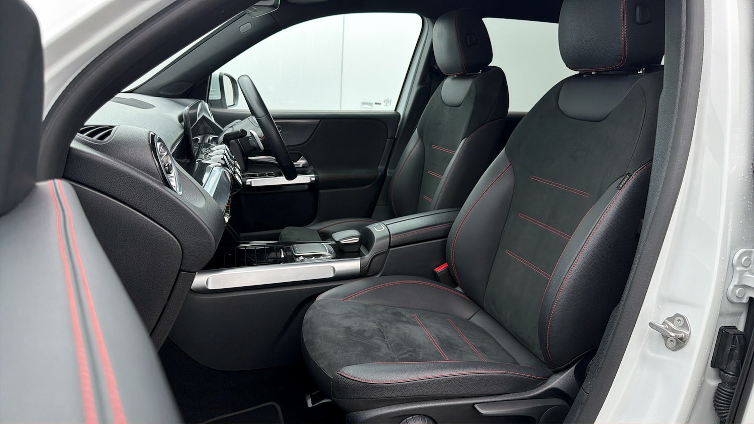 Used Mercedes-Benz GLB 2022 for sale - 78000412: Photo 13