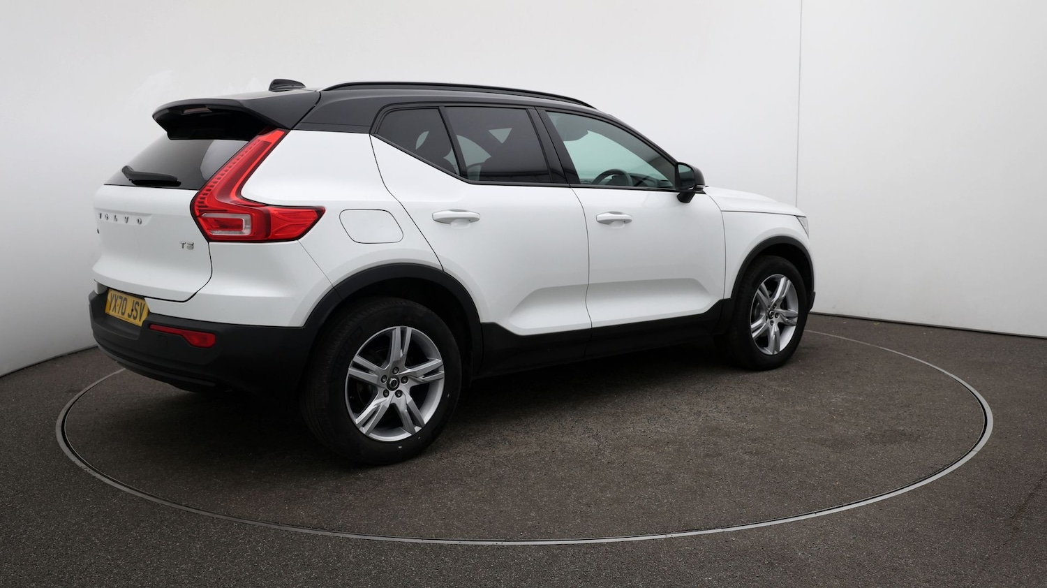 Used Volvo XC40 2020 for sale - 76810606: Photo 43