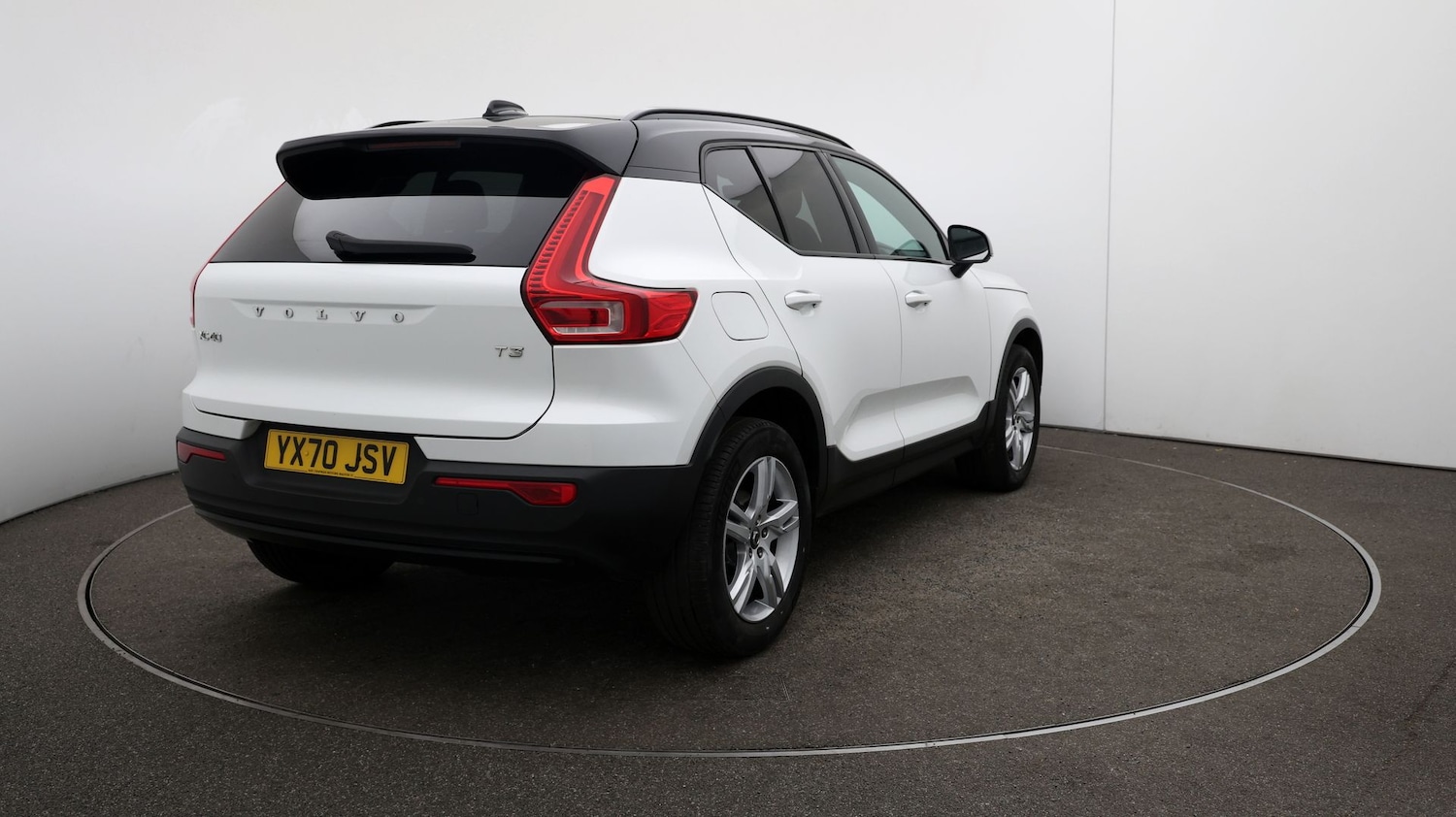Used Volvo XC40 2020 for sale - 76810606: Photo 45