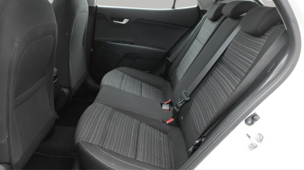 Used Kia Stonic 2021 for sale - 76084715: Photo 17