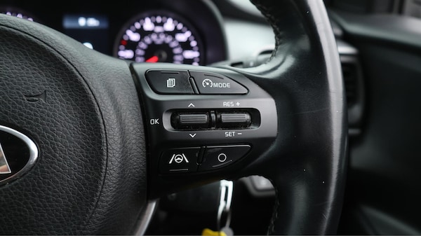 Used Kia Stonic 2021 for sale - 76084715: Photo 25