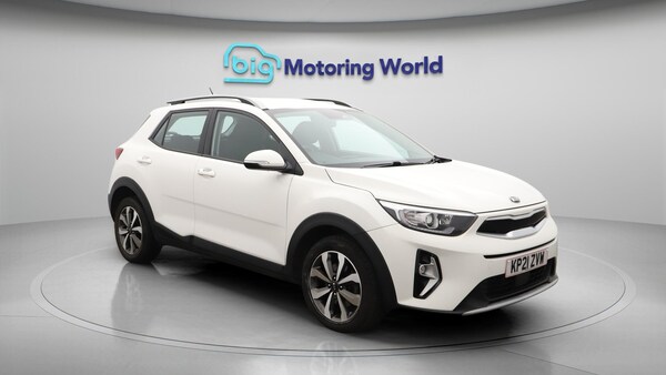 Used Kia Stonic 2021 for sale - 76084715: Photo 2