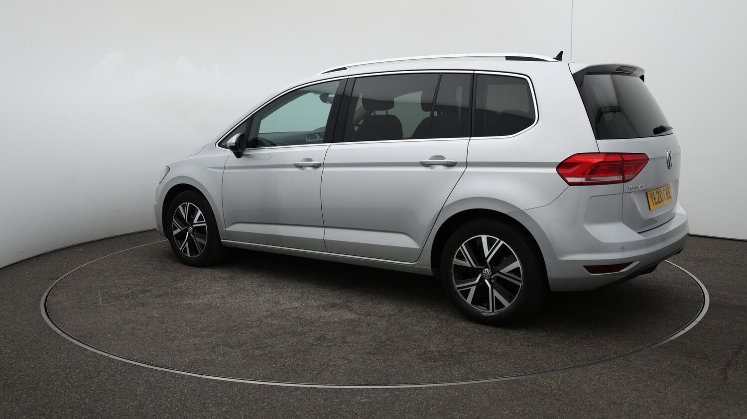 Used Volkswagen Touran 2020 for sale - 76166686: Photo 37