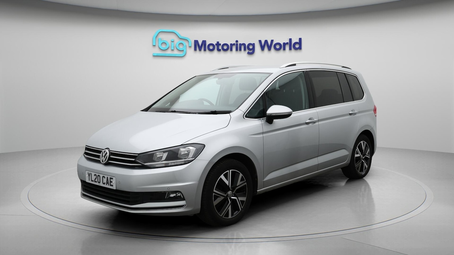 Used Volkswagen Touran 2020 for sale - 76166686: Photo 4