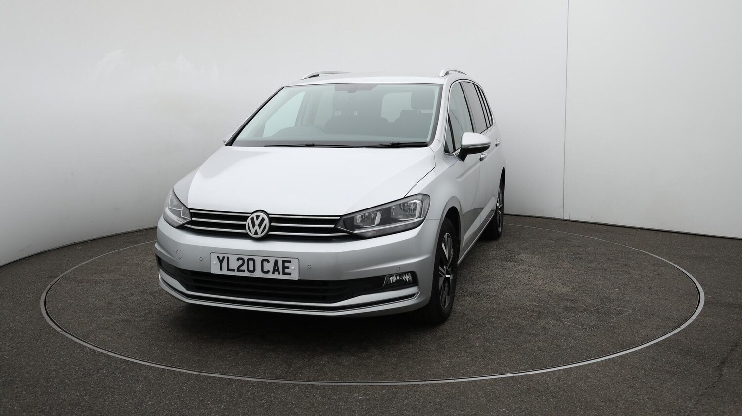 Used Volkswagen Touran 2020 for sale - 76166686: Photo 40