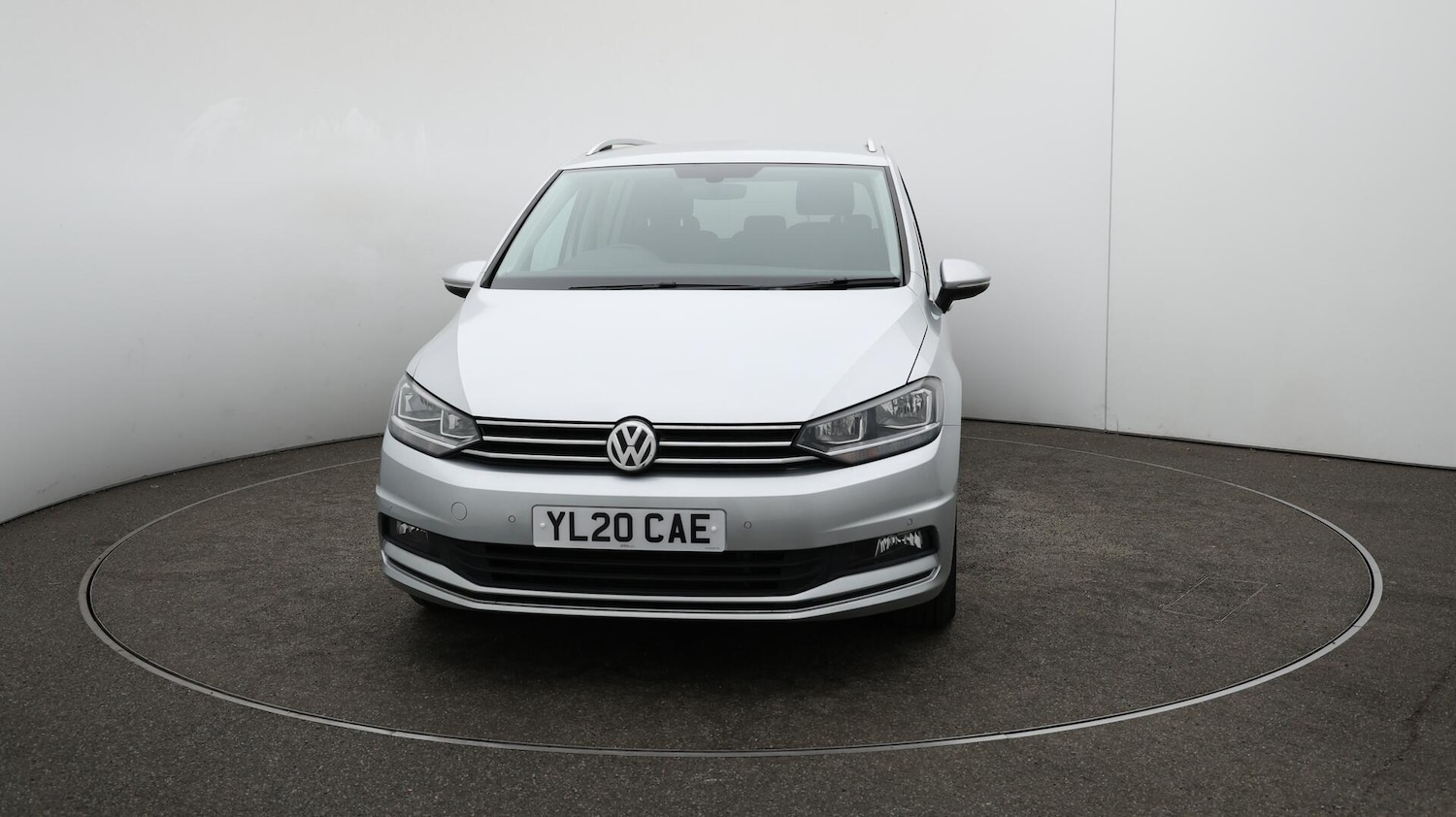Used Volkswagen Touran 2020 for sale - 76166686: Photo 41