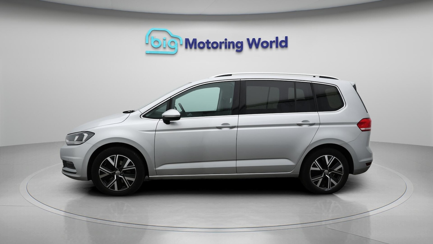 Used Volkswagen Touran 2020 for sale - 76166686: Photo 5