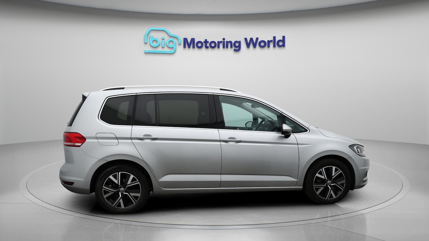 Used Volkswagen Touran 2020 for sale - 76166686: Photo 9