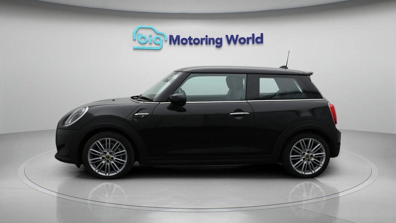 Used MINI Hatch 2023 for sale - 76689957: Photo 5