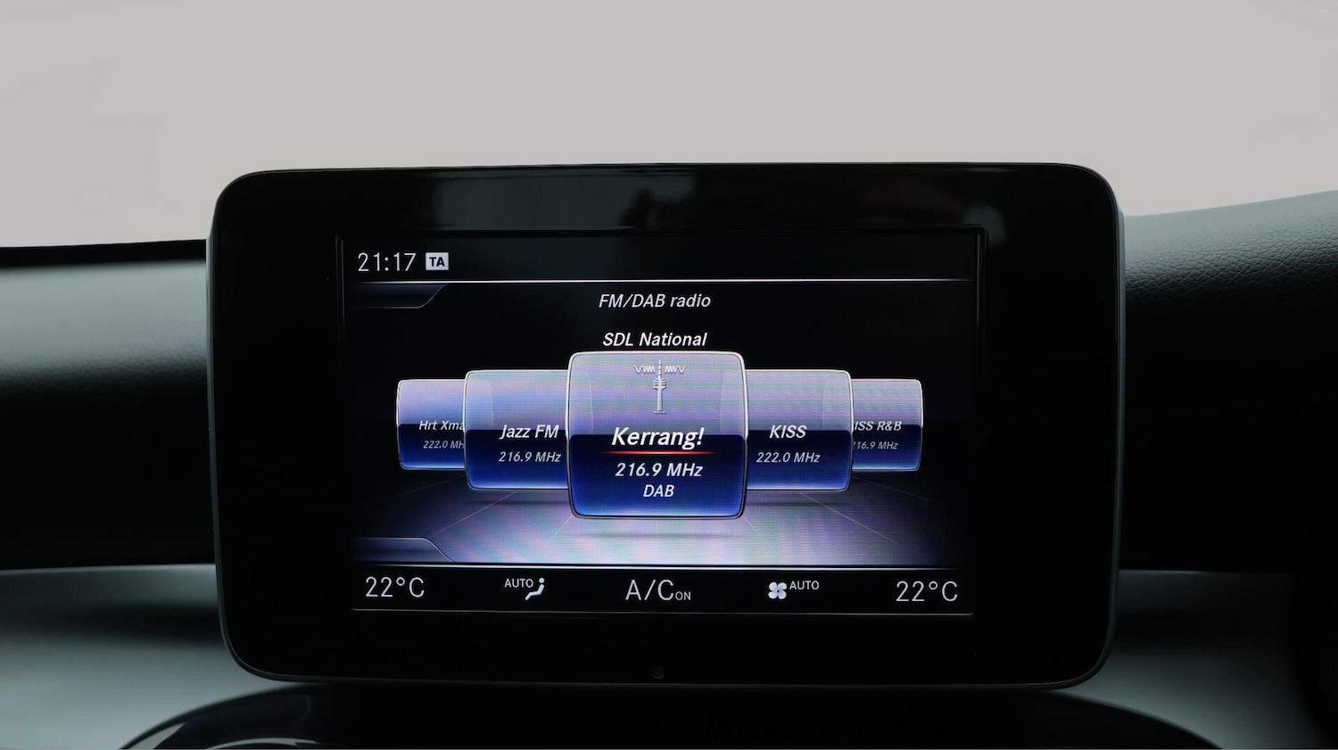 Used Mercedes-Benz C Class 2018 for sale - 76440841: Photo 12