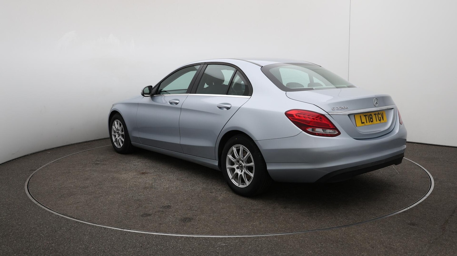 Used Mercedes-Benz C Class 2018 for sale - 76440841: Photo 62