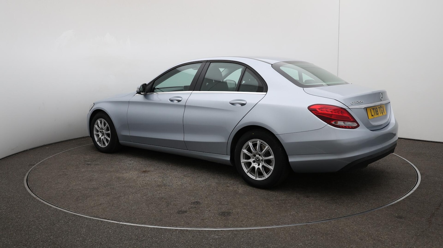 Used Mercedes-Benz C Class 2018 for sale - 76440841: Photo 63