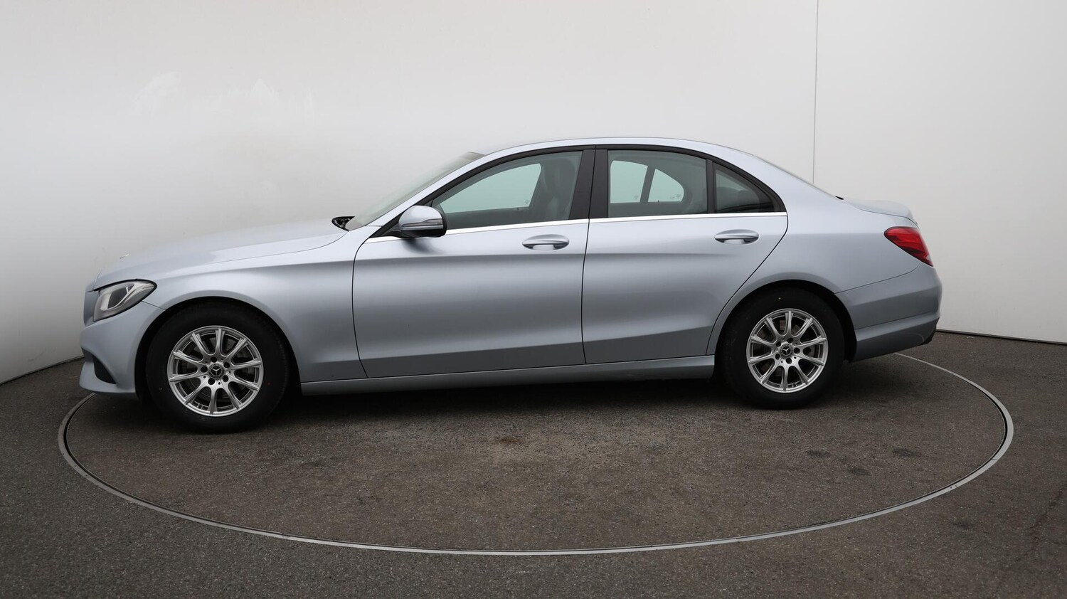 Used Mercedes-Benz C Class 2018 for sale - 76440841: Photo 65