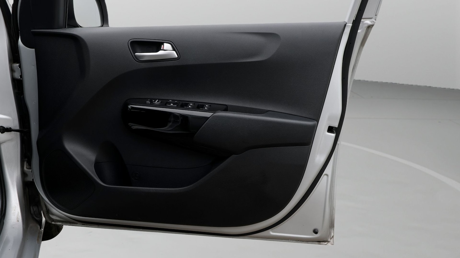 Used Kia Picanto 2023 for sale - 77618573: Photo 15