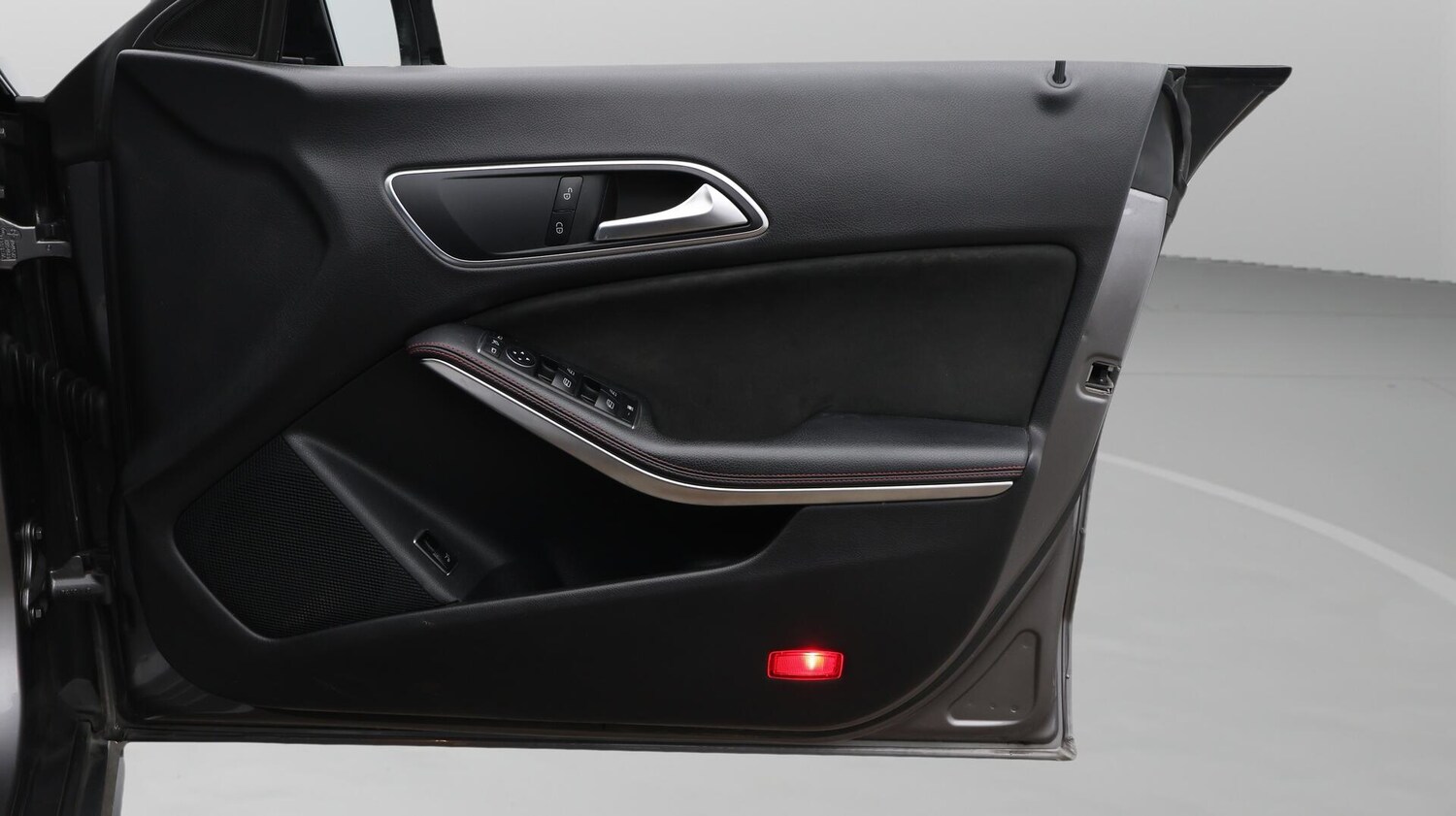 Used Mercedes-Benz CLA 2018 for sale - 76646269: Photo 16