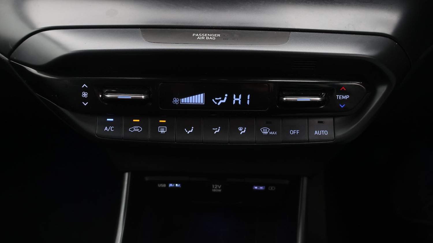 Used Hyundai BAYON 2022 for sale - 77746075: Photo 12