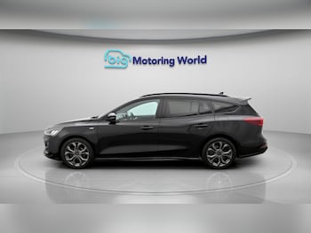Used Ford Focus 2022 for sale - 78673481: Photo