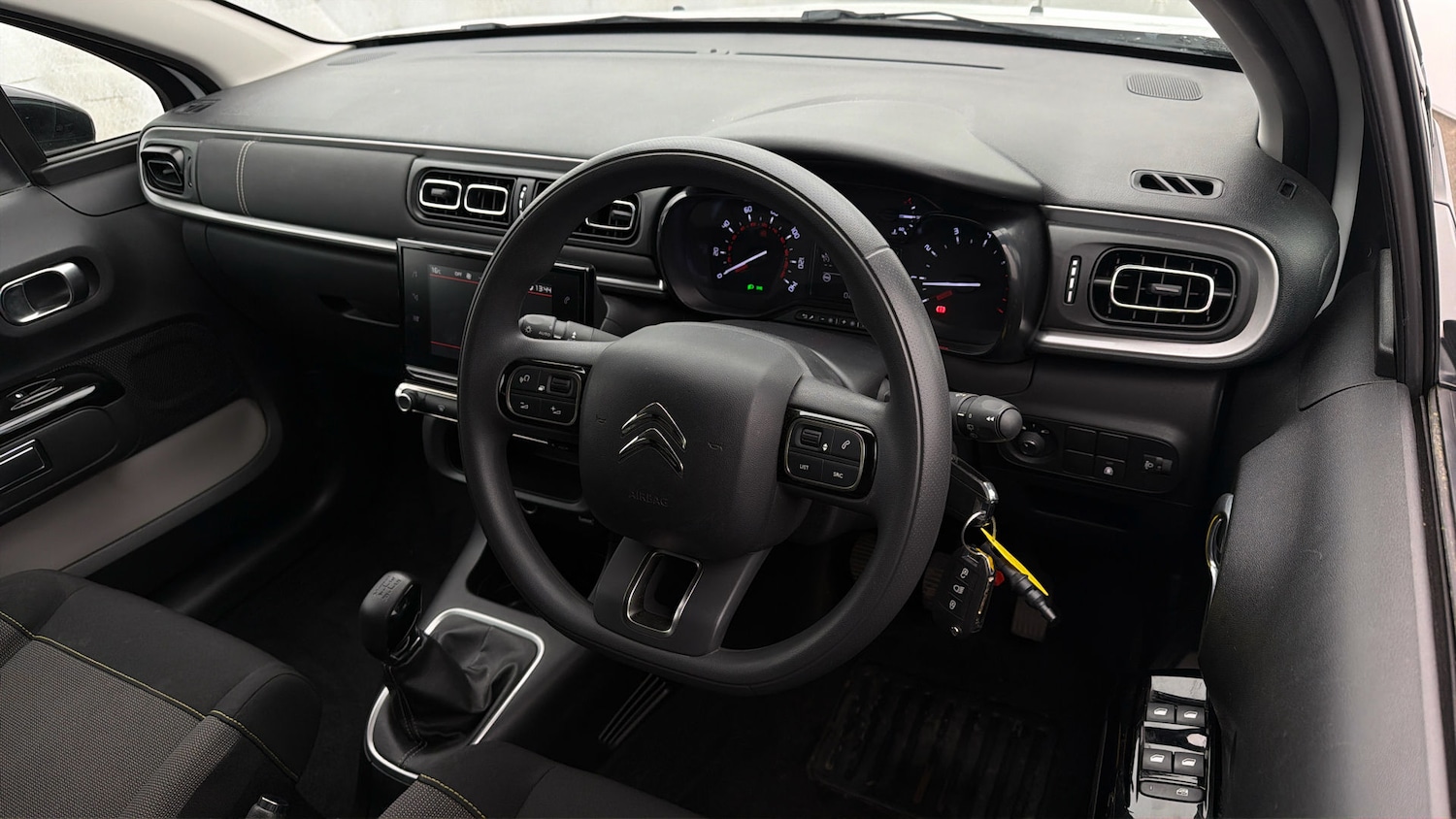 Used Citroen C3 2023 for sale - 77968448: Photo 9