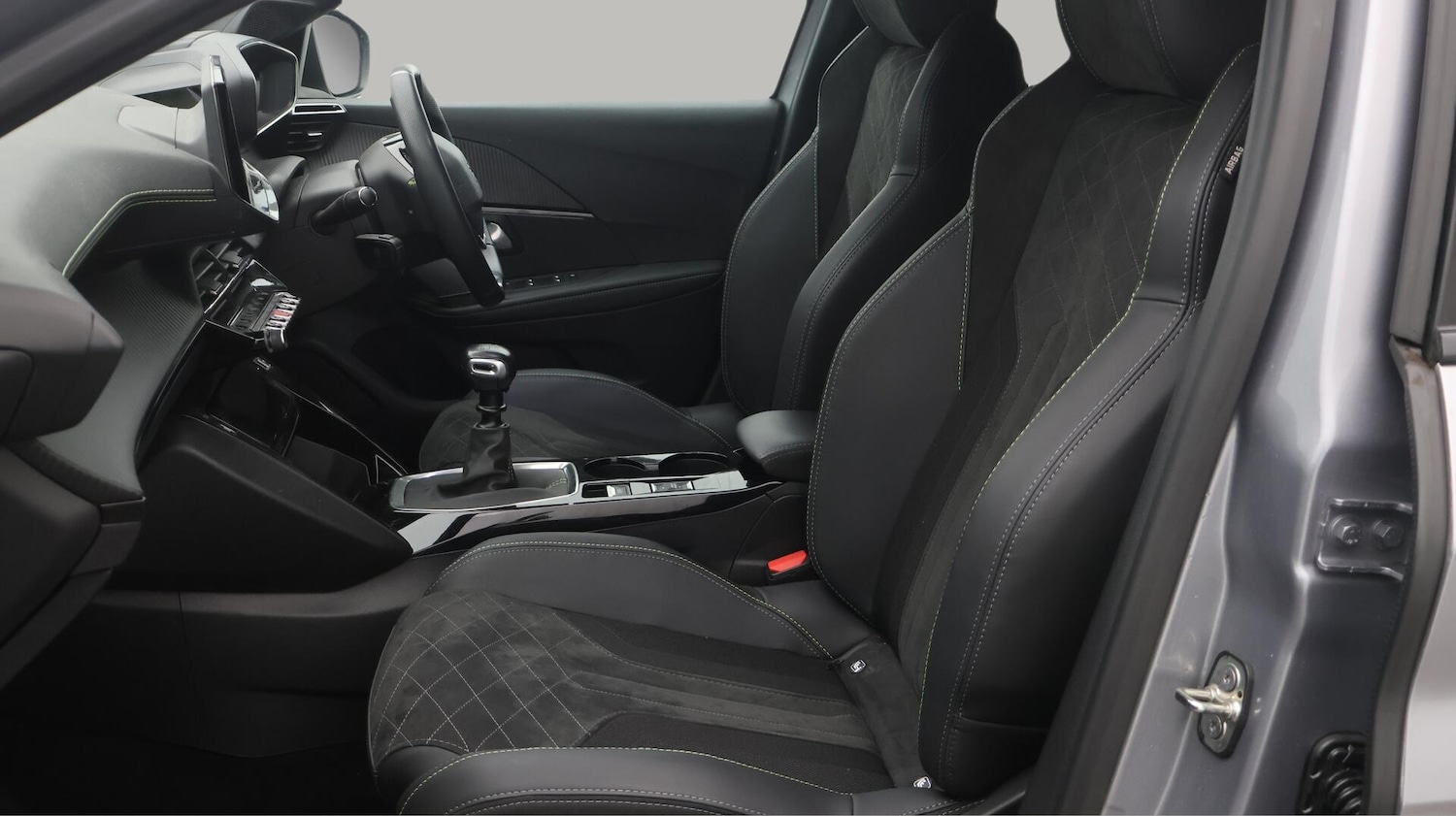 Used Peugeot 208 for sale - 76485872: Photo 15