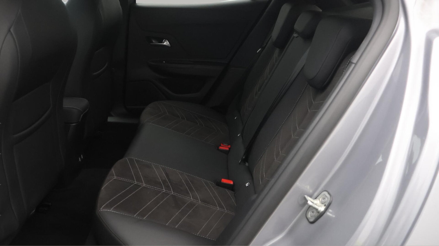 Used Vauxhall Mokka Electric 2023 for sale - 76633078: Photo 17