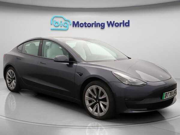 Used Tesla Model 3 2020 for sale - 76270739: Photo 1