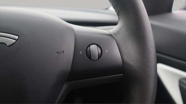 Used Tesla Model 3 2020 for sale - 76270739: Photo 25