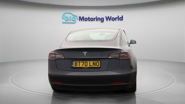 Used Tesla Model 3 2020 for sale - 76270739: Photo 7