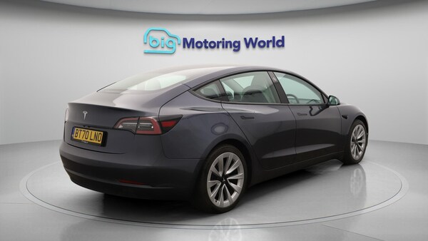 Used Tesla Model 3 2020 for sale - 76270739: Photo 8