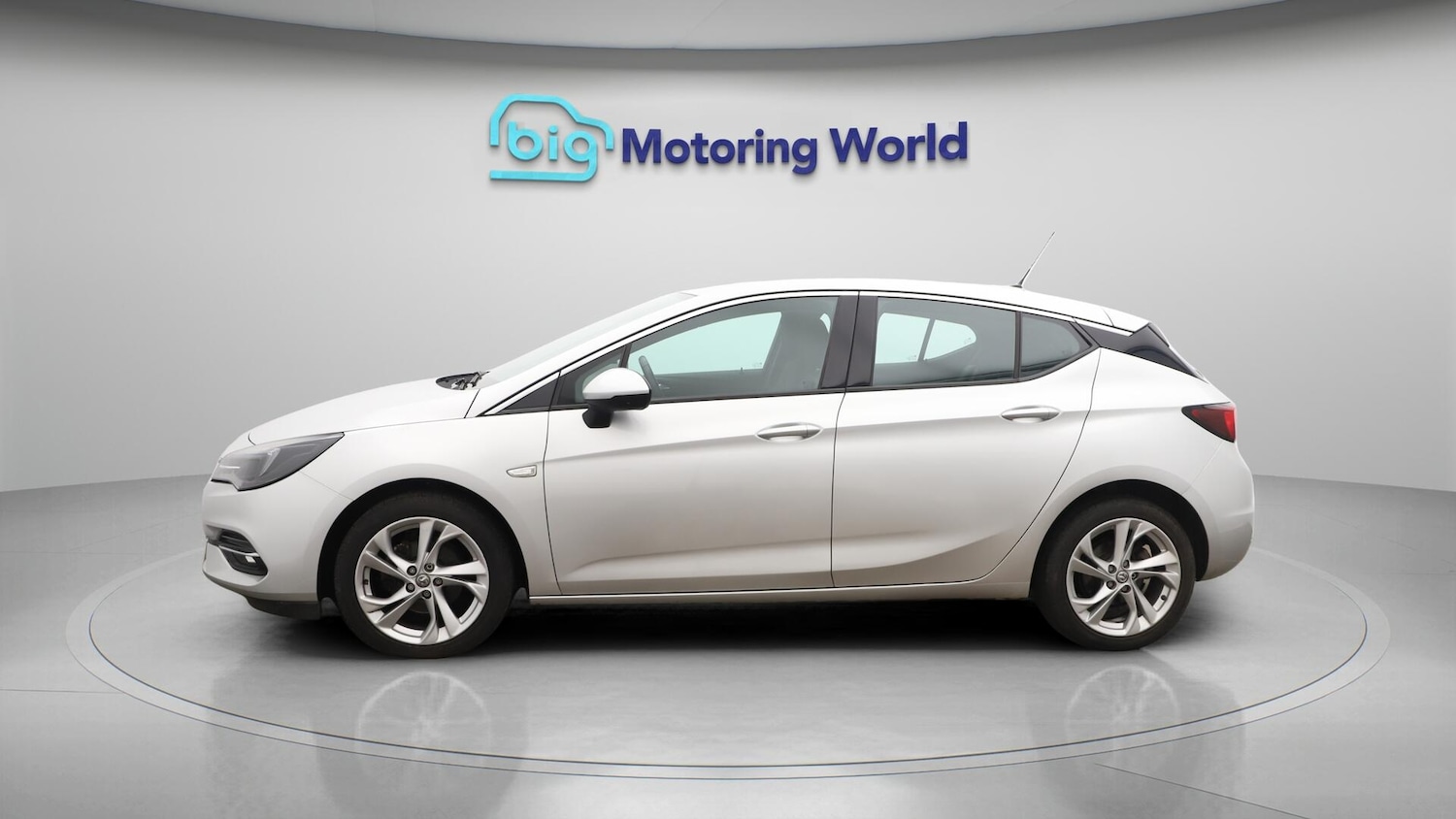 Used Vauxhall Astra 2021 for sale - 76781781: Photo 5