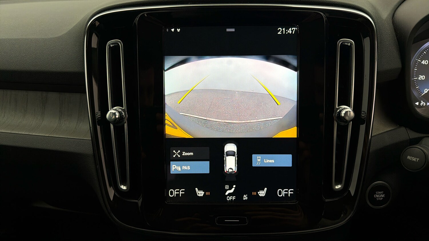 Used Volvo XC40 2021 for sale - 78210359: Photo 26