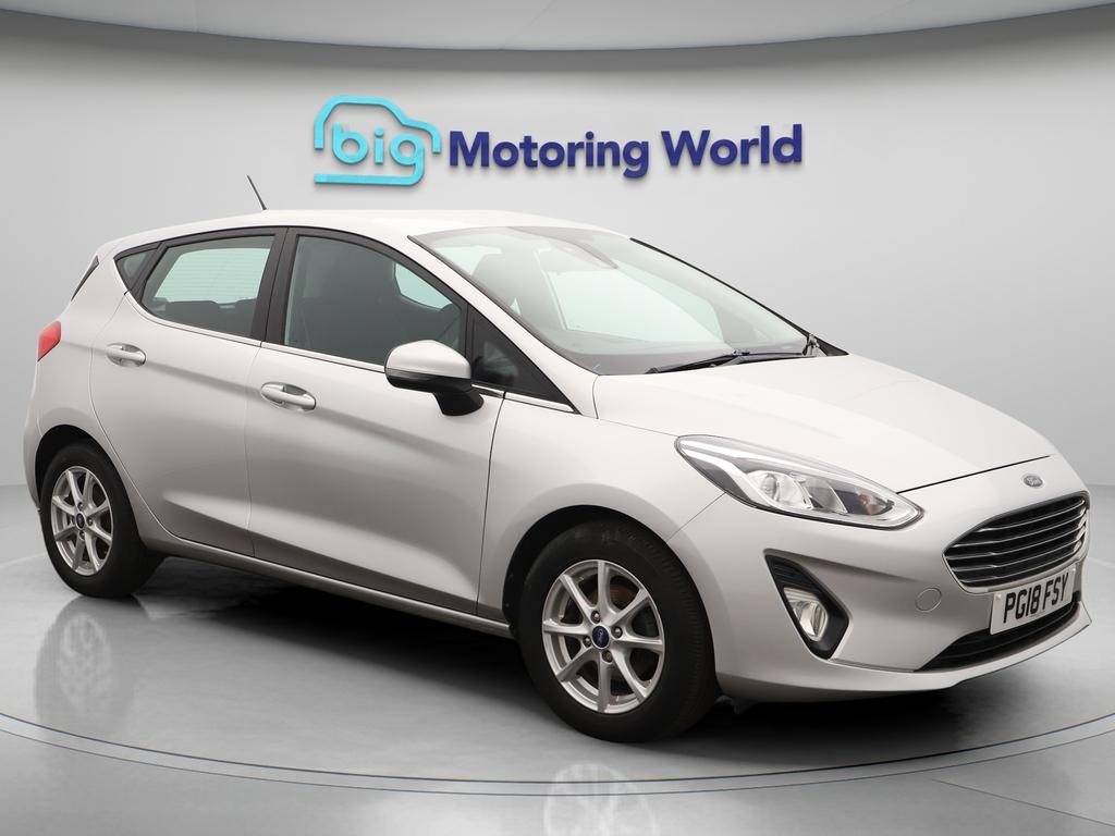 Used Ford Fiesta 2018 for sale - 76073136: Photo 1