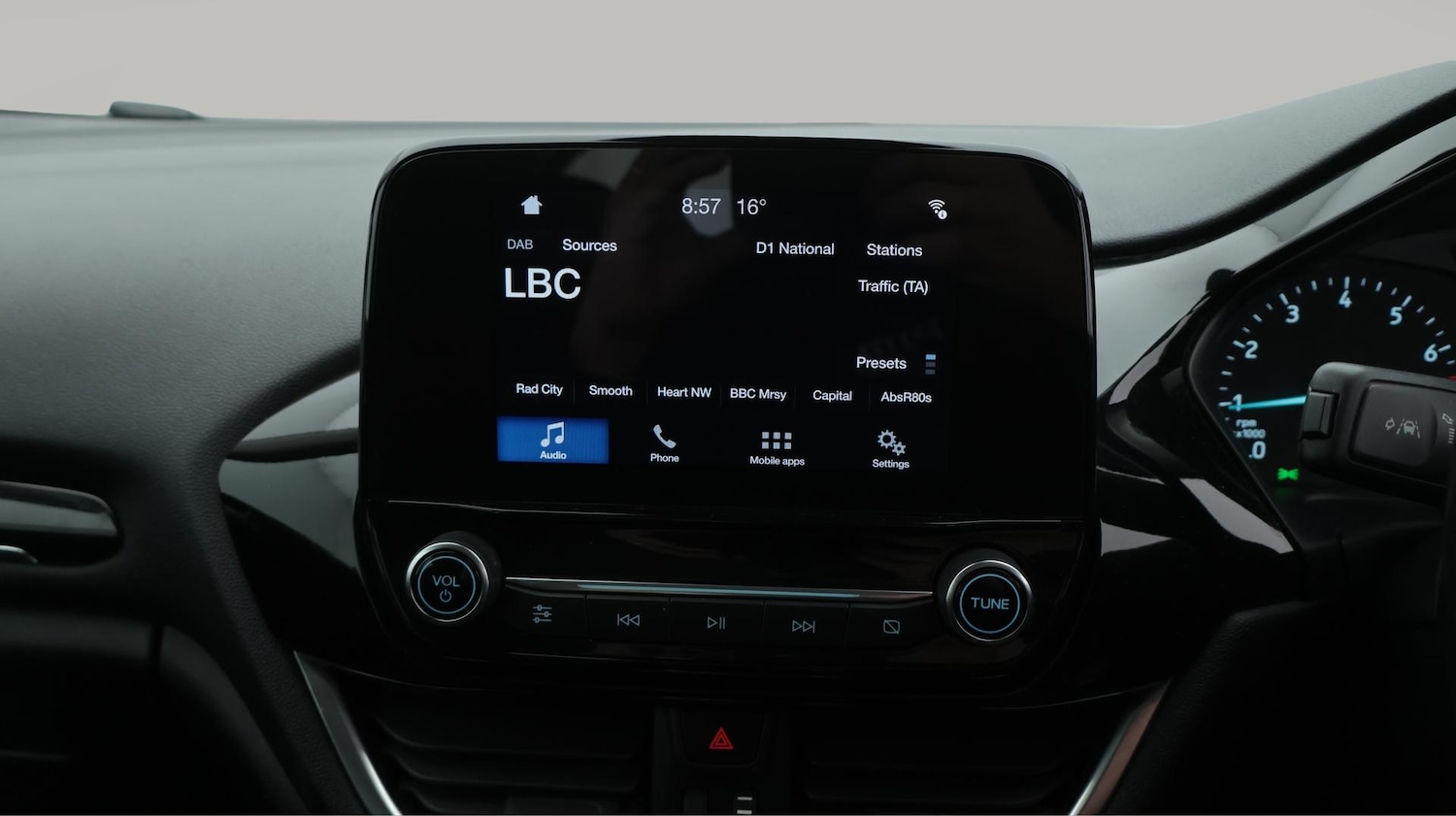 Used Ford Fiesta 2018 for sale - 76073136: Photo 12