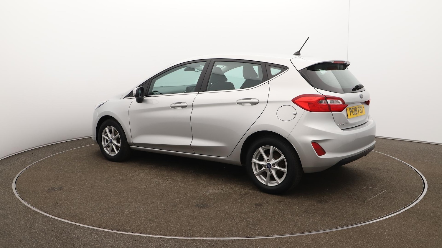 Used Ford Fiesta 2018 for sale - 76073136: Photo 35