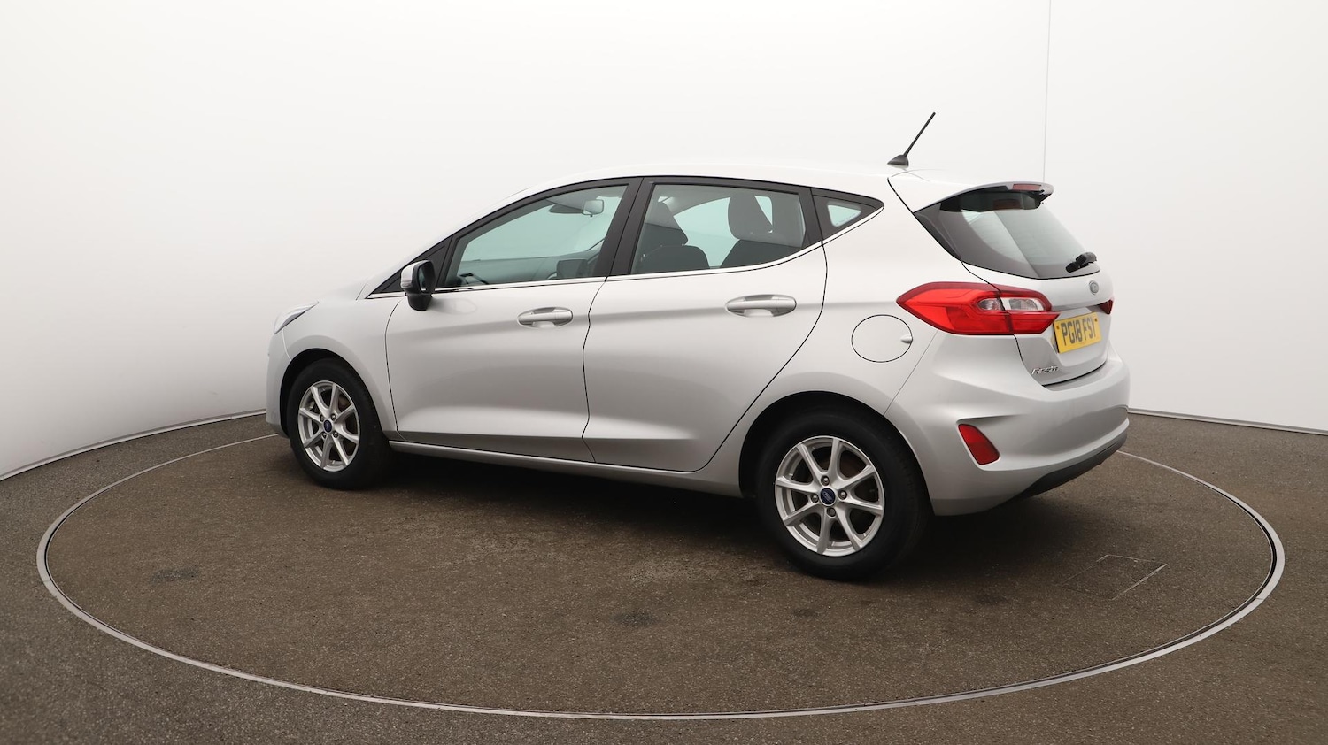 Used Ford Fiesta 2018 for sale - 76073136: Photo 36