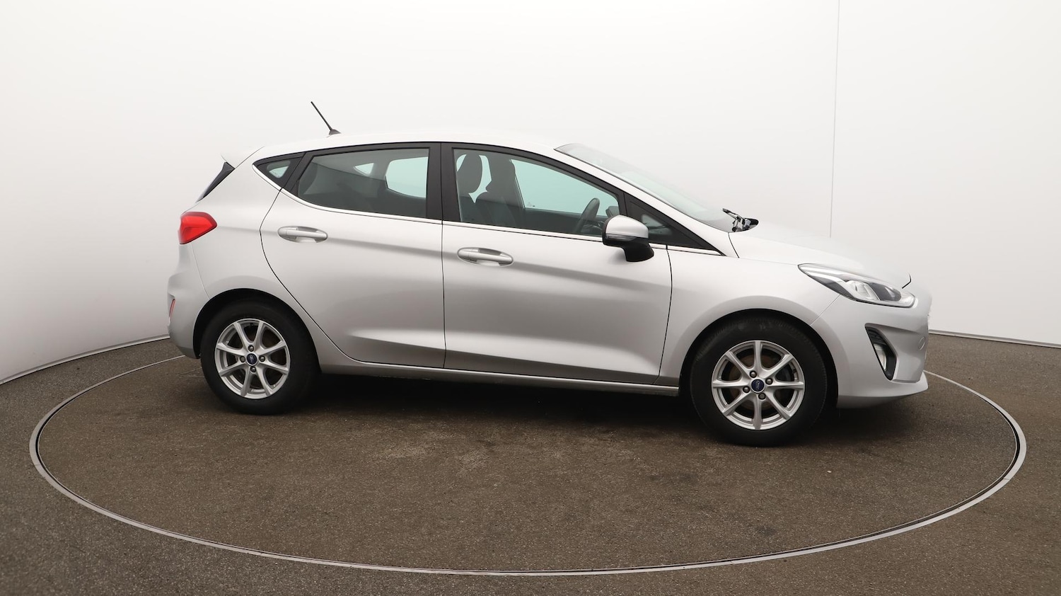 Used Ford Fiesta 2018 for sale - 76073136: Photo 48