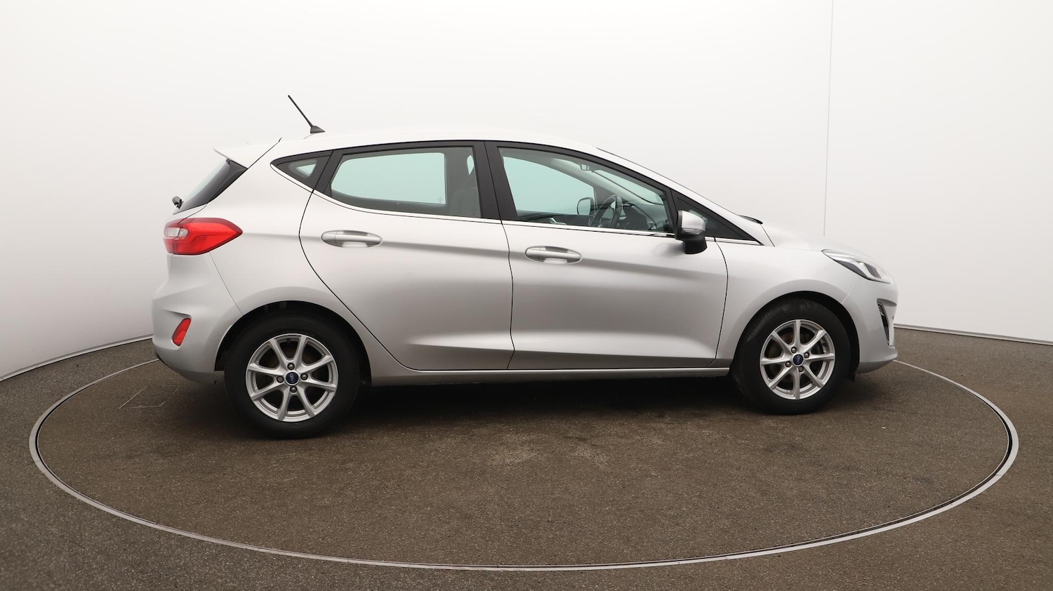 Used Ford Fiesta 2018 for sale - 76073136: Photo 50