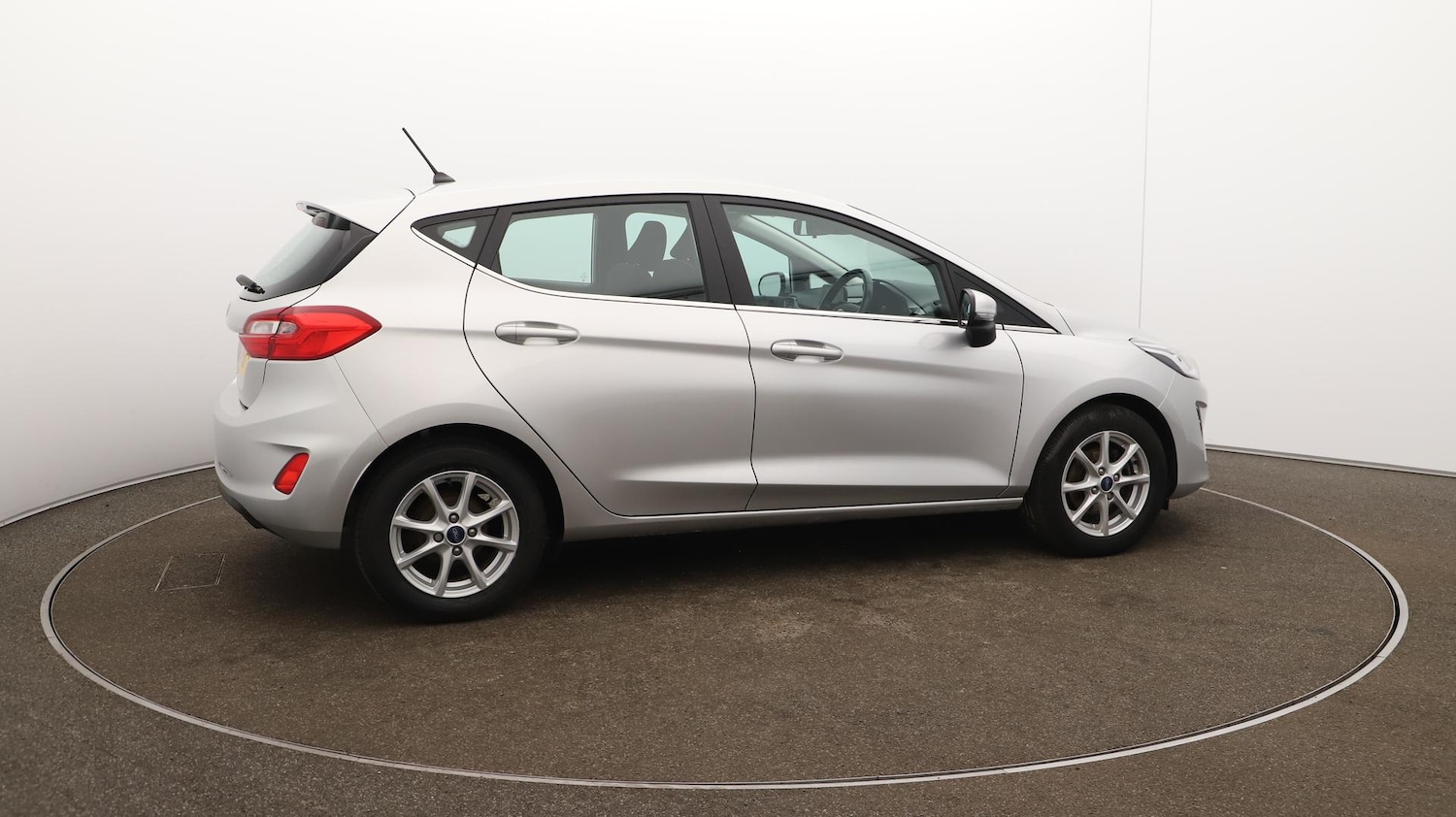 Used Ford Fiesta 2018 for sale - 76073136: Photo 51